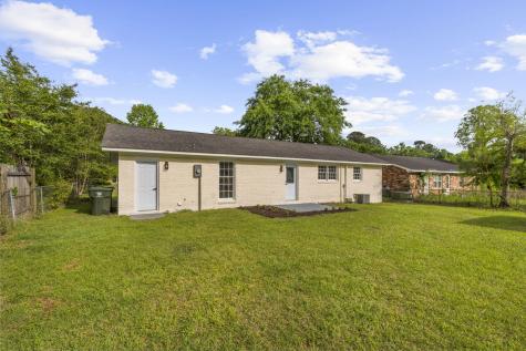 302 Gippy Drive Summerville SC 29486