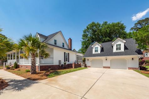 2001 Baltusrol Court Summerville SC 29483