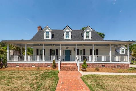 2001 Baltusrol Court Summerville SC 29483