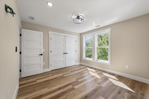 1216 Old Towne Road Charleston SC 29407
