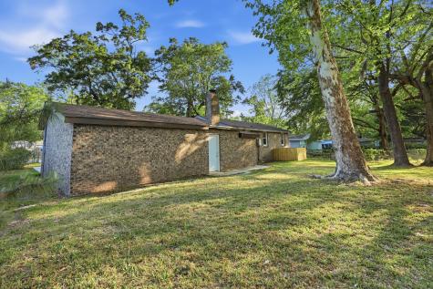 1908 Iron Street North Charleston SC 29406
