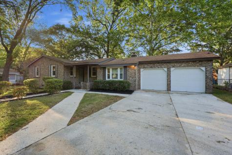 1908 Iron Street North Charleston SC 29406