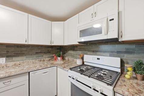 1908 Iron Street North Charleston SC 29406