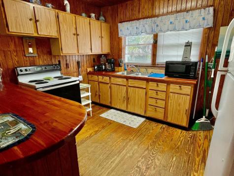 133 Palmetto Boulevard Edisto Beach SC 29438