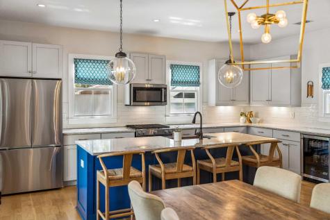 22 Pearl Avenue Mount Pleasant SC 29464