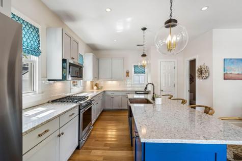 22 Pearl Avenue Mount Pleasant SC 29464
