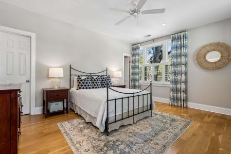 22 Pearl Avenue Mount Pleasant SC 29464