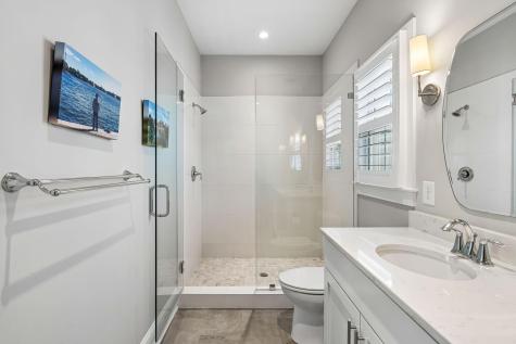22 Pearl Avenue Mount Pleasant SC 29464