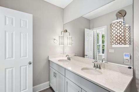 22 Pearl Avenue Mount Pleasant SC 29464