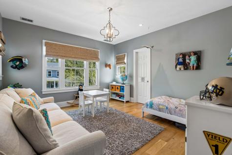 22 Pearl Avenue Mount Pleasant SC 29464