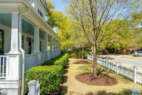 22 Pearl Avenue Mount Pleasant SC 29464