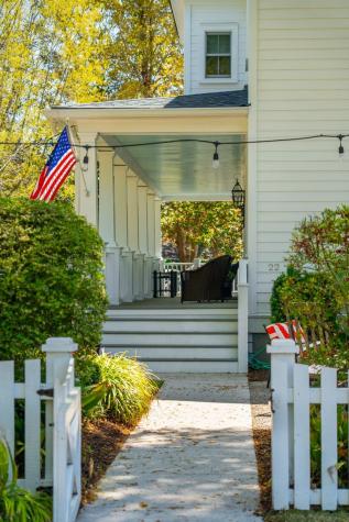 22 Pearl Avenue Mount Pleasant SC 29464