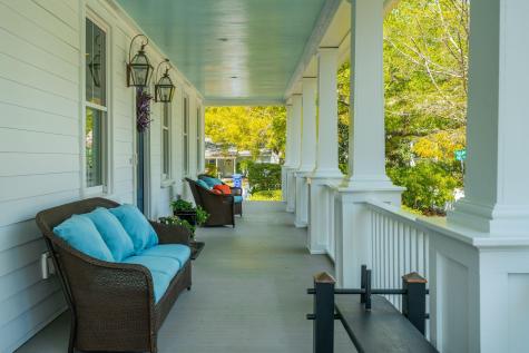 22 Pearl Avenue Mount Pleasant SC 29464