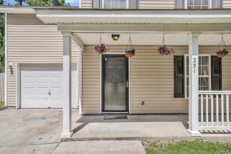 251 Trickle Drive Summerville SC 29483