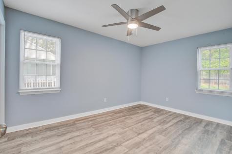 335 Camelot Drive Goose Creek SC 29445