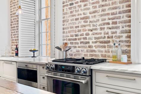 87 East Bay Street Charleston SC 29401