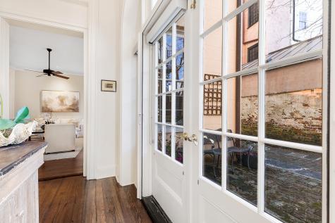 87 East Bay Street Charleston SC 29401