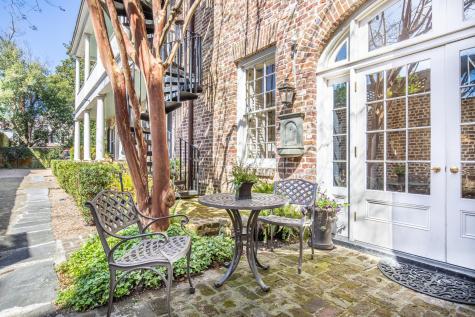 87 East Bay Street Charleston SC 29401