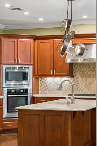 36 Prioleau Charleston SC 29401