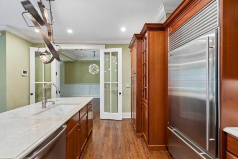36 Prioleau Charleston SC 29401