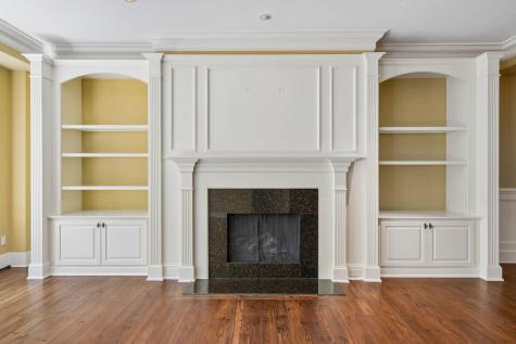 36 Prioleau Charleston SC 29401