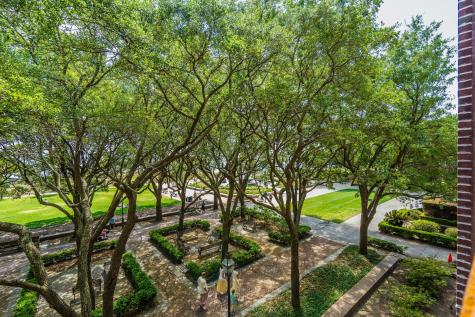 36 Prioleau Charleston SC 29401