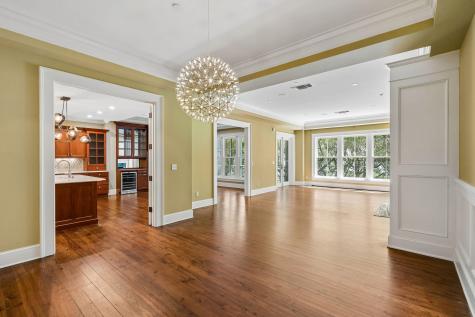 36 Prioleau Charleston SC 29401