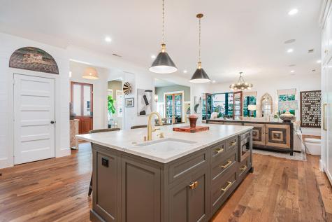407 Royall Avenue Mount Pleasant SC 29464