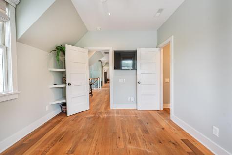 407 Royall Avenue Mount Pleasant SC 29464