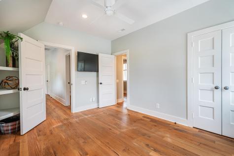 407 Royall Avenue Mount Pleasant SC 29464