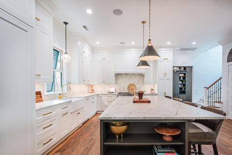 407 Royall Avenue Mount Pleasant SC 29464