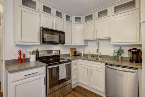 252 Howle Avenue Charleston SC 29412