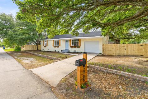 2708 Crestline Drive North Charleston SC 29405