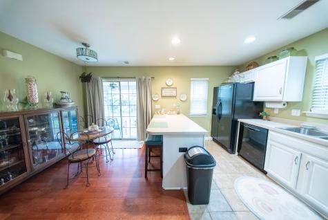 8106 Shadow Oak Drive North Charleston SC 29406