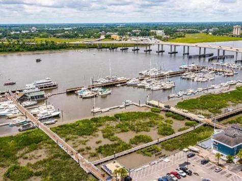 14 Lockwood Drive Charleston SC 29401
