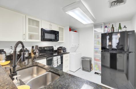 14 Lockwood Drive Charleston SC 29401