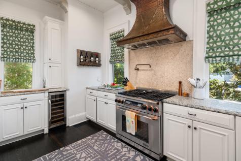 183 Tradd Street Charleston SC 29401