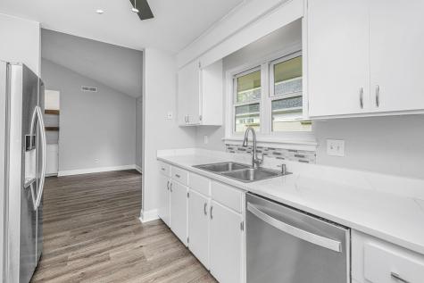 1116 Astor Drive Mount Pleasant SC 29464