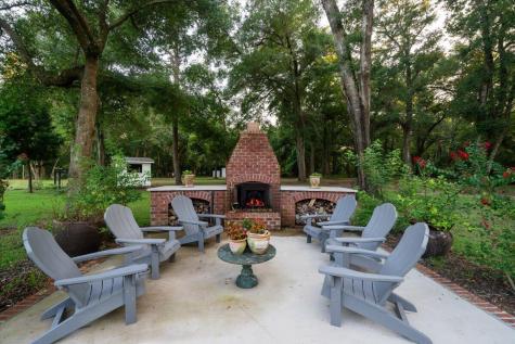6949 Maybank Highway Wadmalaw Island SC 29487