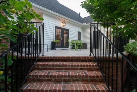 6949 Maybank Highway Wadmalaw Island SC 29487