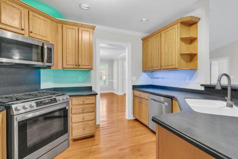 8618 Woodland Walk North Charleston SC 29420
