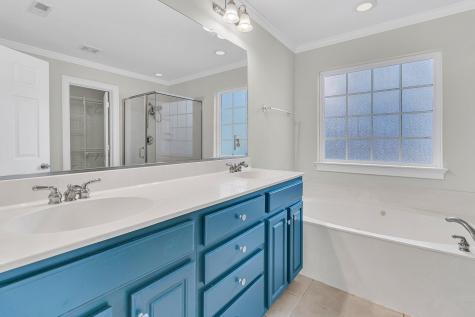 8618 Woodland Walk North Charleston SC 29420