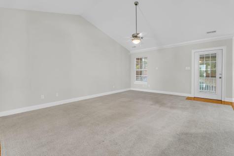 8618 Woodland Walk North Charleston SC 29420