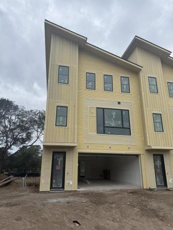 826 Curved Creek Court Charleston SC 29412