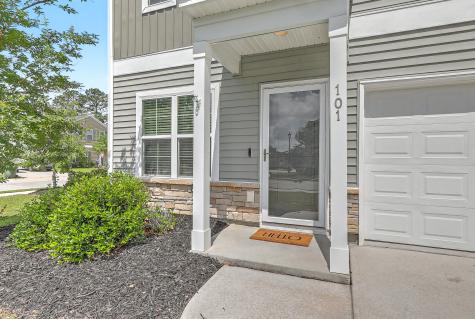 101 Oldenburg Drive Summerville SC 29486
