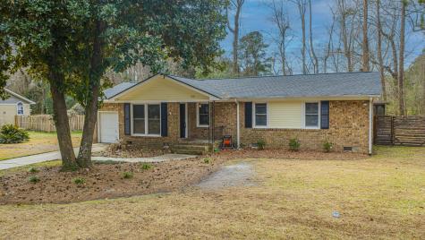 210 Jimbo Road Summerville SC 29485