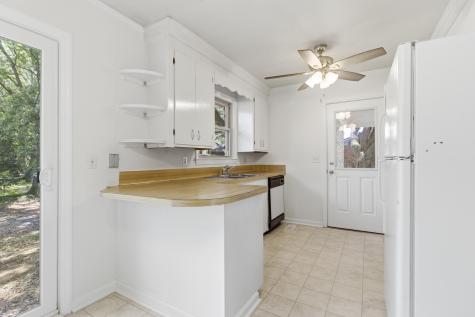 2754 Clover Street Charleston SC 29414