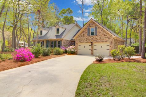 101 Huckleberry Lane Summerville SC 29485