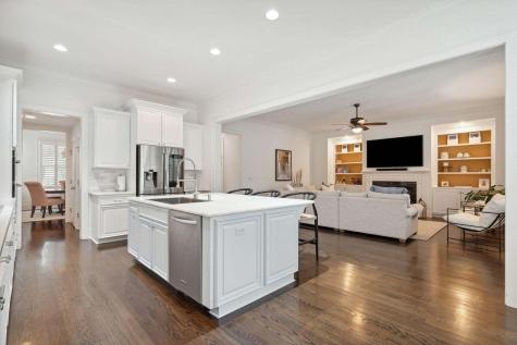 2526 Daniel Island Drive Daniel Island SC 29492