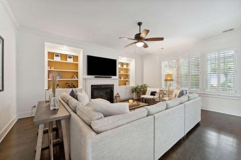 2526 Daniel Island Drive Daniel Island SC 29492